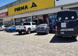 Investigan robo millonario en un banco de San Francisco del Rincon.