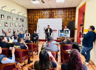 Se continúa dignificando la imagen de los espacios deportivos en Salvatierra.