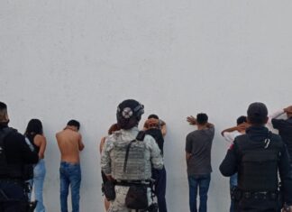Detienen en Celaya a siete presuntos responsables de robo con violencia