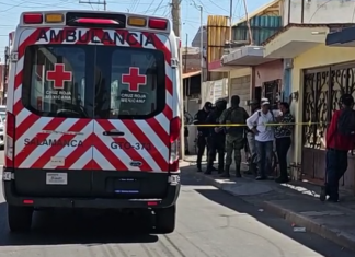 Tres personas, dos mujeres y un hombre, fueron asesinados a balazos al interior de una vivienda en la calle Allende, en Salamanca.