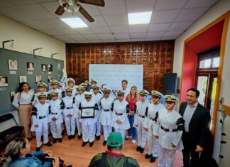 Reconoce gobierno municipal a la banda de guerra de la Secundaria General “Alfonso Reyes”