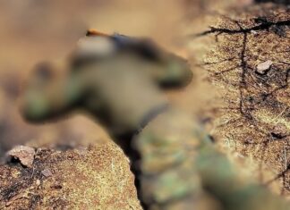 Encuentran cadáver de un presunto gatillero tenía un «cuerno» en la mano