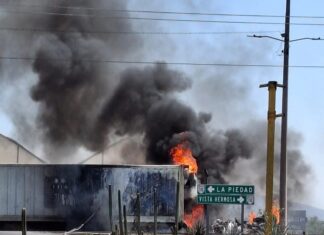 Bloqueos en Guanajuato generan temor, no se registraron víctimas ni detenidos.