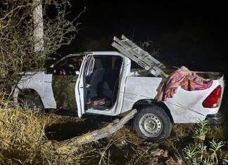 Detienen en Manuel Doblado a hombre armado tras persecución; aseguran vehículo robado, armamento y droga