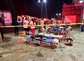 Doce fallecidos en incendio de un anexo en San Jose de Iturbide.