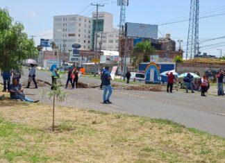 Exigen vecinos de El Rehilete reubicación y nuevas viviendas tras daños estructurales; más de 800 personas afectadas