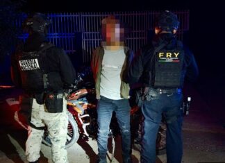 Detienen a joven con moto robada en la comunidad de Loma de Zempoala, en Yuriria.