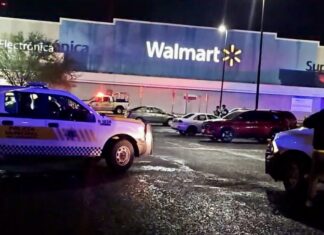 Un hombre fue atacado a balazos en el estacionamiento de Walmart en la calle Morelos en Salamanca; hay tres detenidos.
