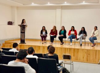 Se lleva a cabo panel sobre violencia política de género