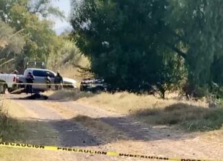 Localizan el cuerpo decapitado de un hombre en el camino de acceso a la comunidad de El Perico, en Valle de Santiago.