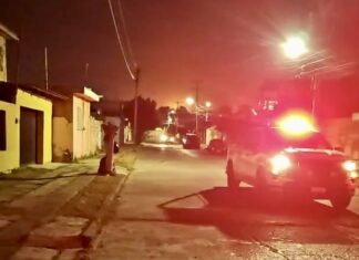 Encuentran el cuerpo sin vida de una persona del sexo masculino en la calle Francita, de la colonia Bellavista en Salamanca.