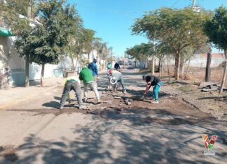 Programa de Bacheo en las Comunidades de Valle de Santiago