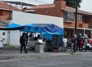 Esta mañana una mujer fue privada de su libertad, en un puesto de tacos en la Avenida Faja de Oro, en Salamanca.