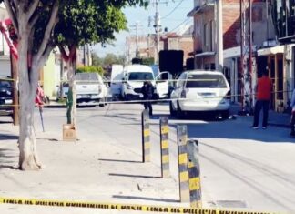 Albañil murio electrocutado en la colonia Leon Moderno, la mañana de este martes.