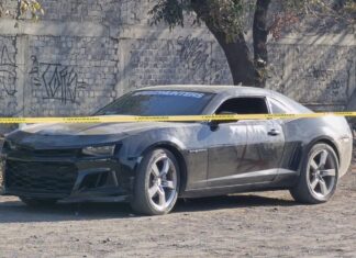 Localizan restos humanos de una persona desmembrada, al interior de un vehículo en Valle de Santiago